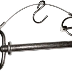Hitch Pin With Lanyard