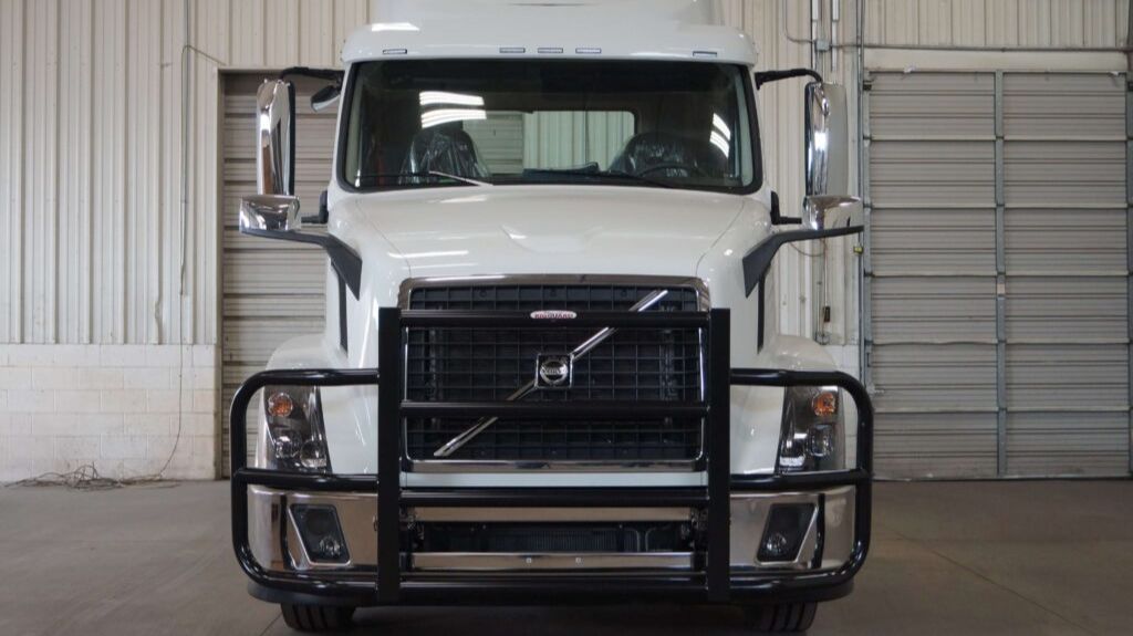 White Volvo Semi in Warehouse with Black RIGGUARD Grille Guard