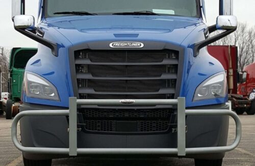 Close Up of Blue Freightliner with RIGGUARD Grille Guard